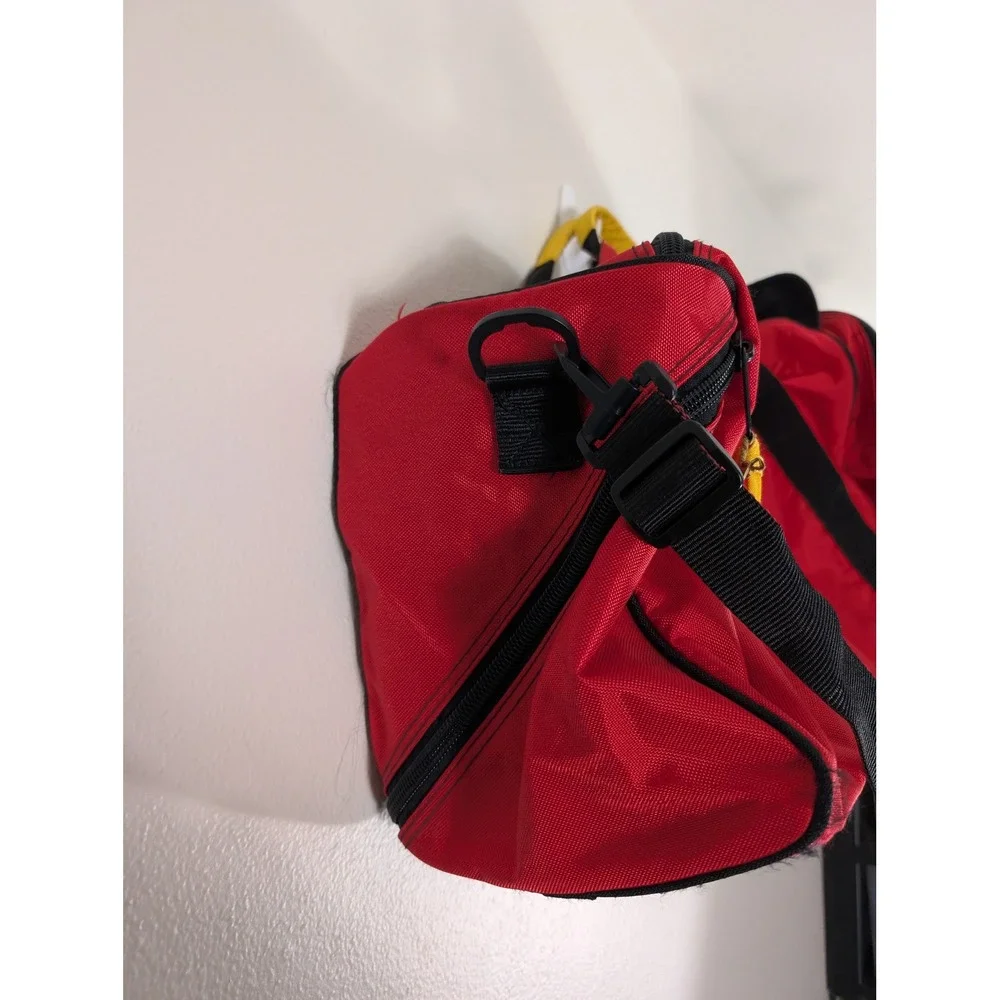 Vintage Marlboro Adventure Team Duffel Bag Red 90s Travel Gym Bag Large Logo - Picture 10 of 16